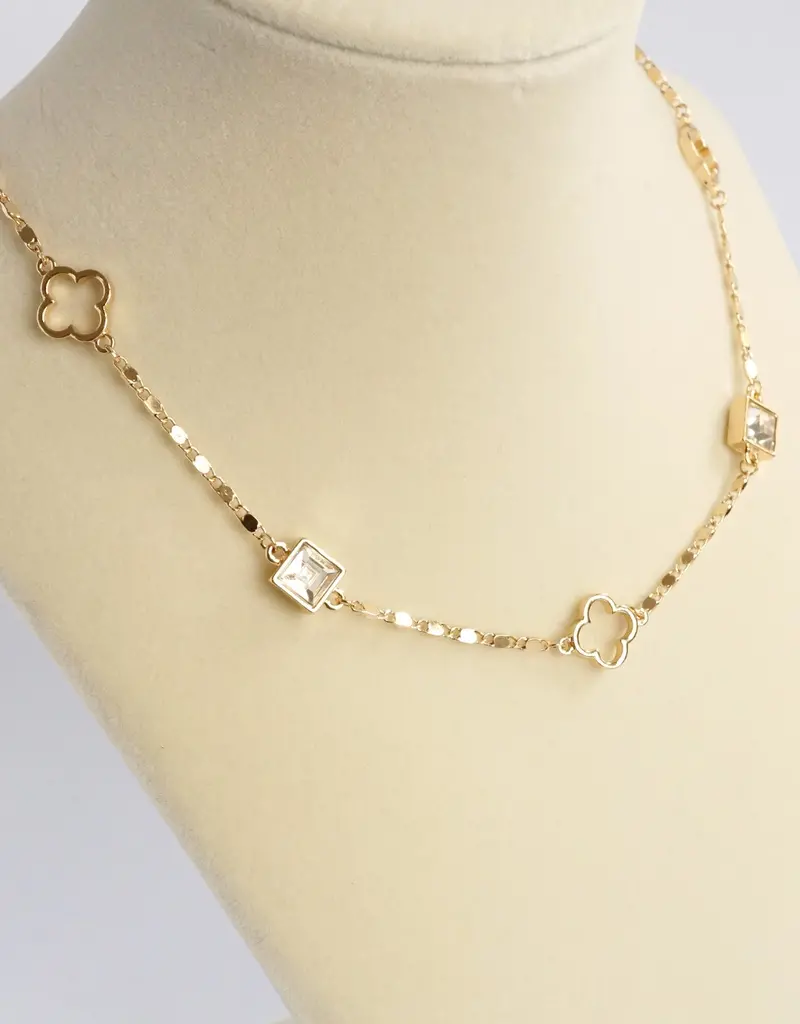 Clover Station Dainty Short Necklace with Crystals - Gold