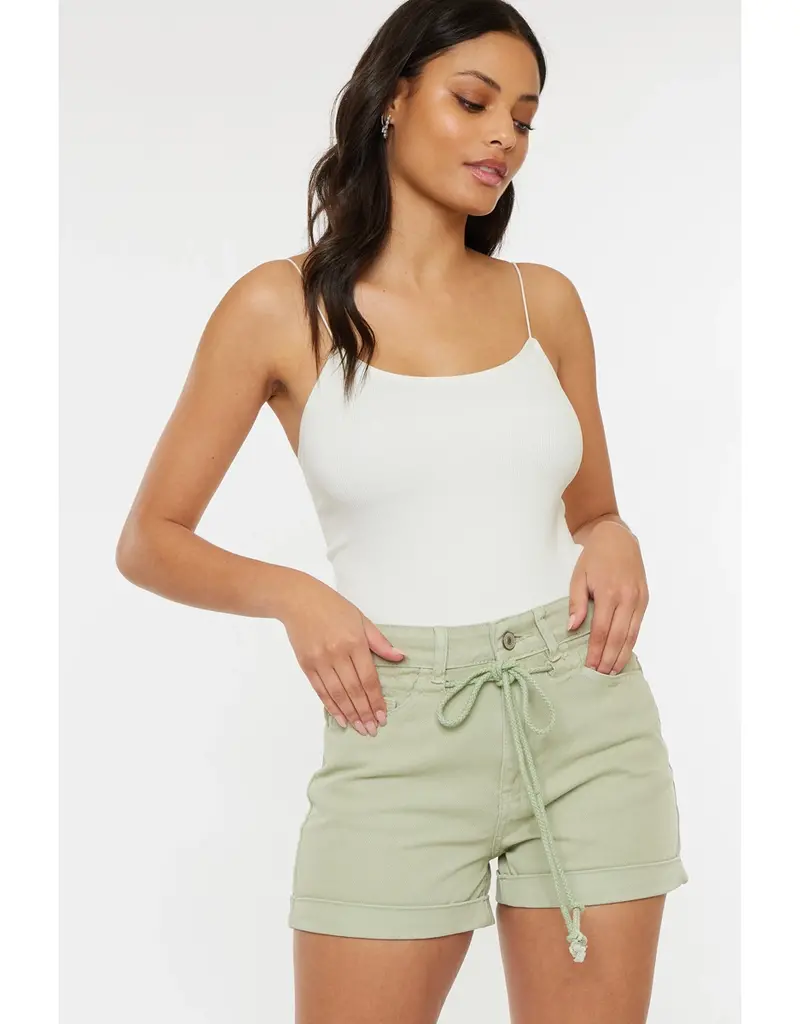 KANCAN HIGH RISE BELT DETAIL COLOR SHORT