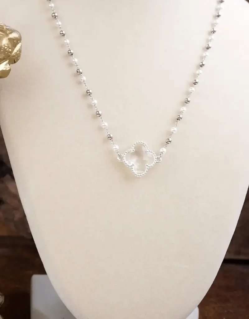 Clover Pendant Necklace with Pearls and Beaded Chain - Silver