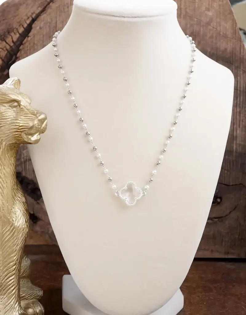 Clover Pendant Necklace with Pearls and Beaded Chain - Silver
