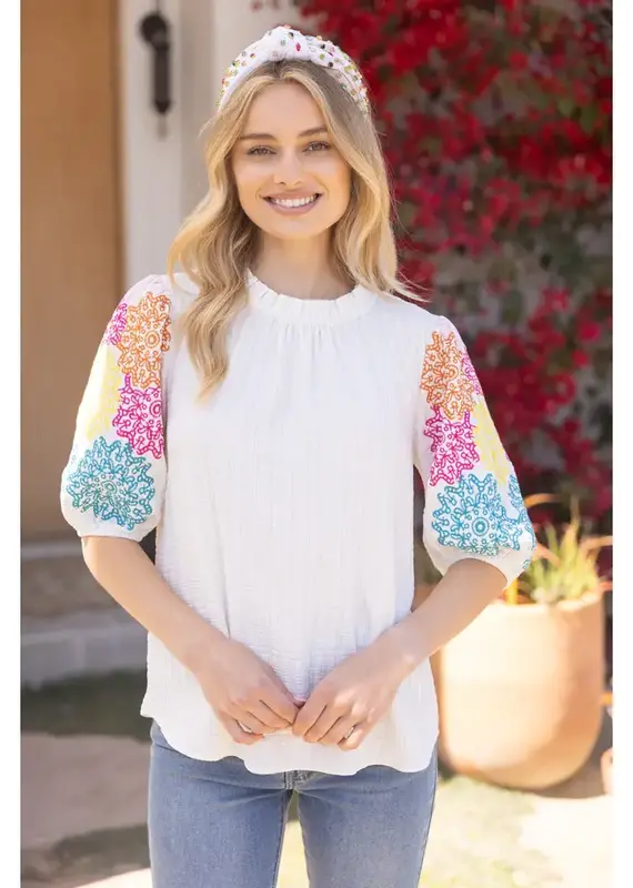 Mandala Embroidered Puff Sleeve Top