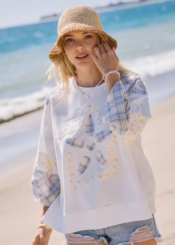 Plaid Flower Applique 3/4 Sleeve Top