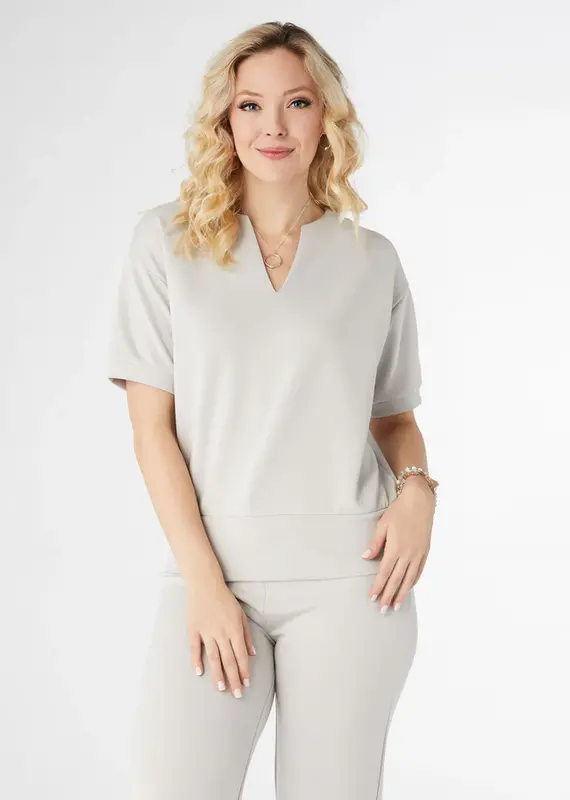 Hilarie V-Neck Short Sleeve Top