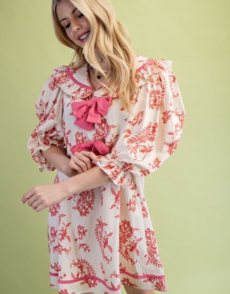 Southern Grace Dress With Peter Pan Collar