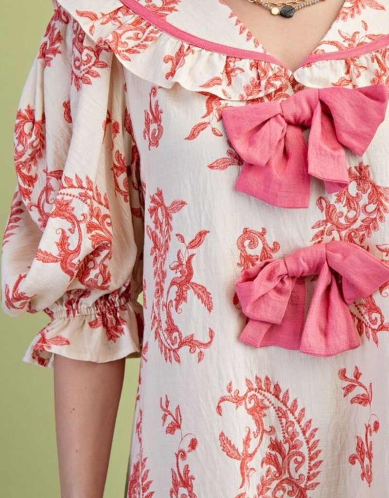 Southern Grace Dress With Peter Pan Collar