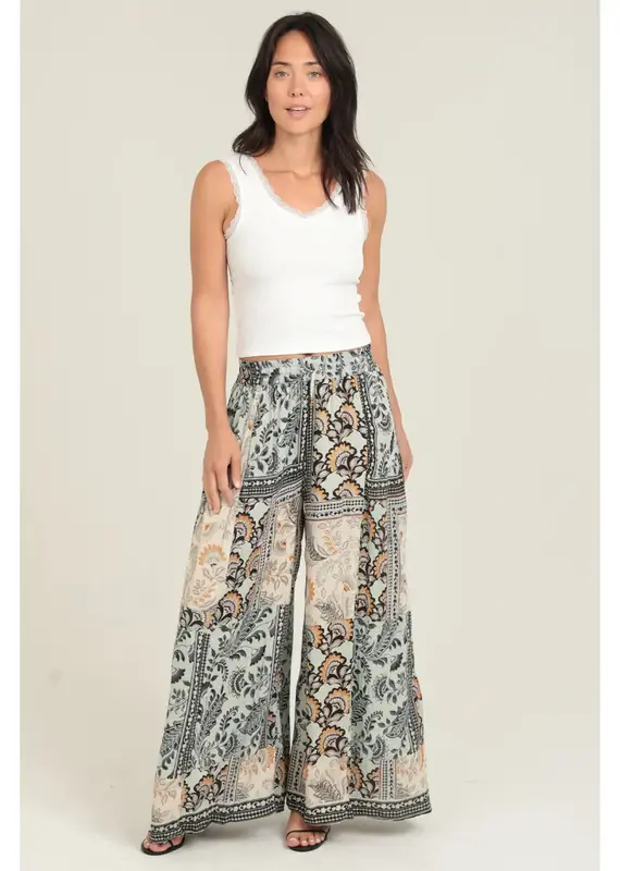 Patchwork Print Wide Leg Pant