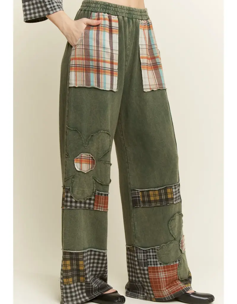 Daisy Plaid Mineral Wash Pant