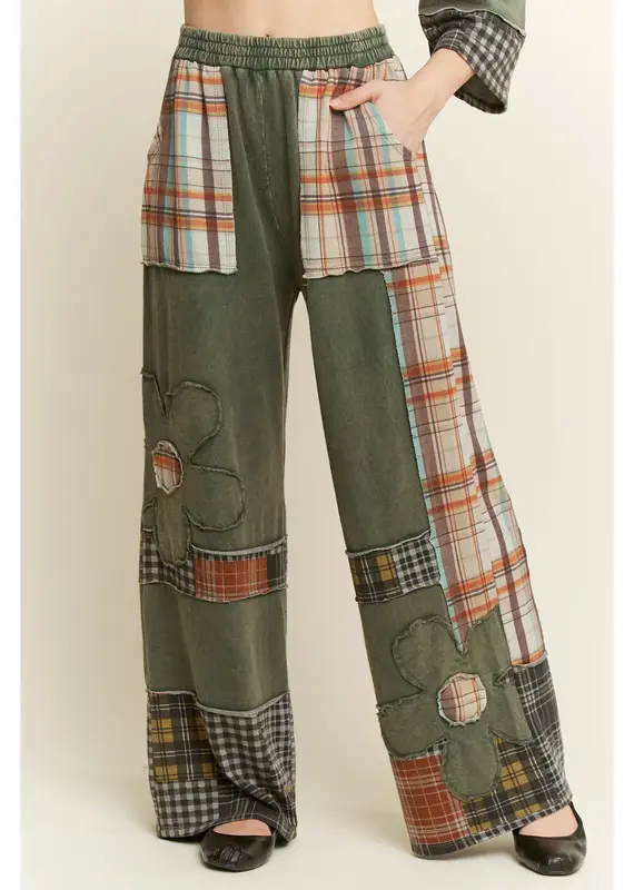 Daisy Plaid Mineral Wash Pant