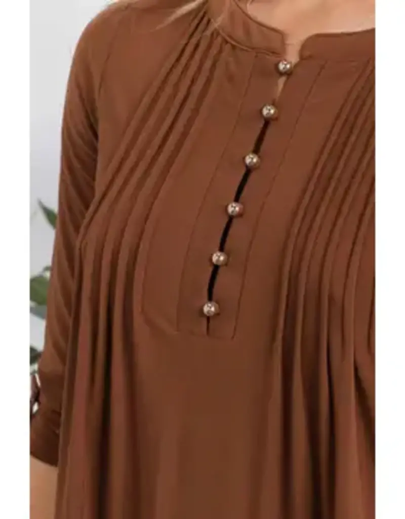 Izzy Top W/Pleated Front & Roll Tab Sleeve