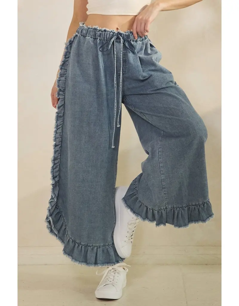 Frayed Ruffle Trim & Hem Denim Pant