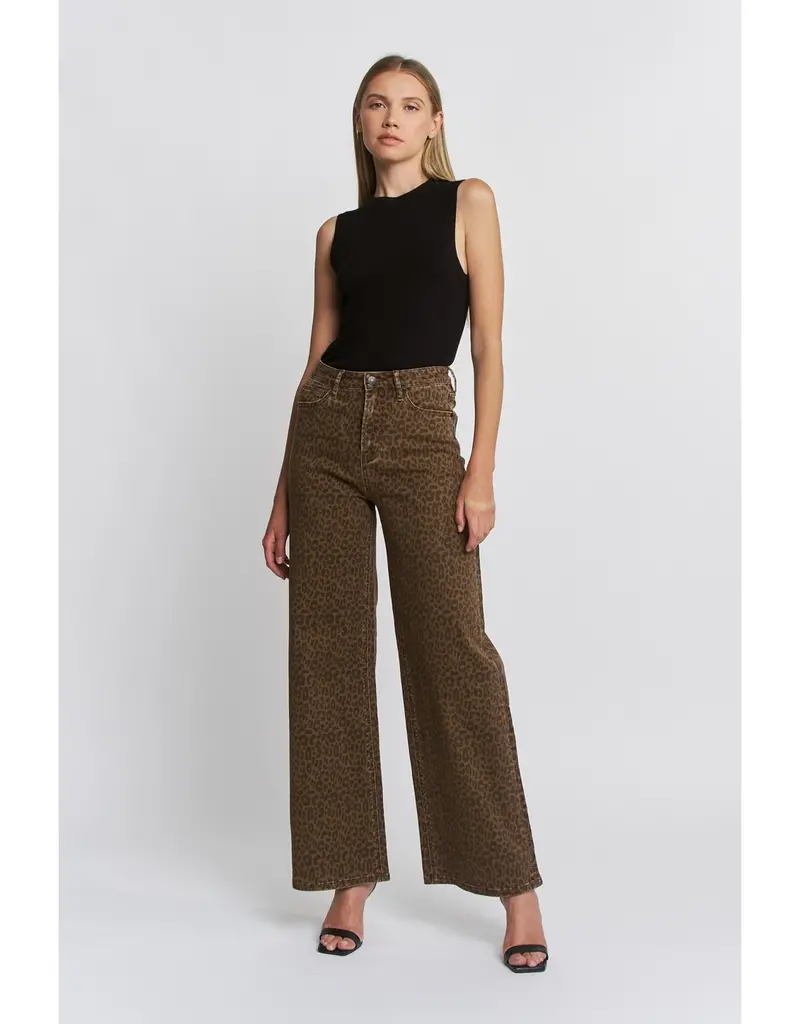 HR Wide Leg Leopard Print Jean