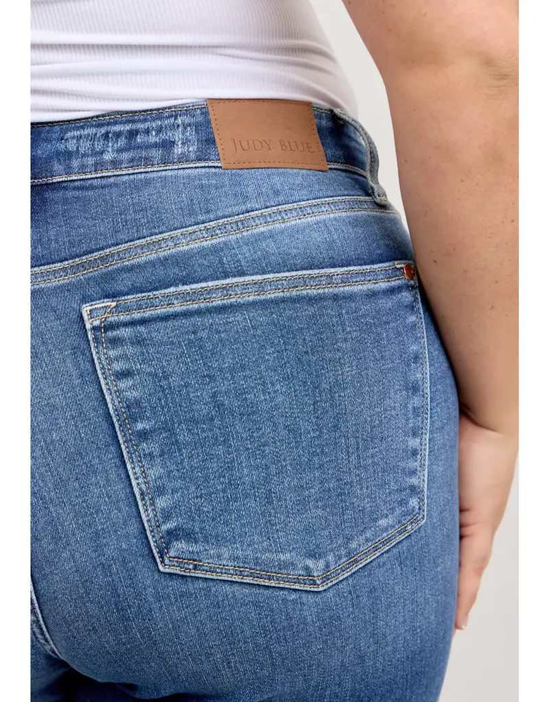 Judy Blue High Waisted 90's Straight Leg- Curvy