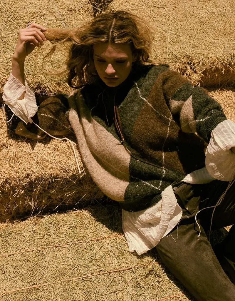 Argyle Plaid Knit Sweater