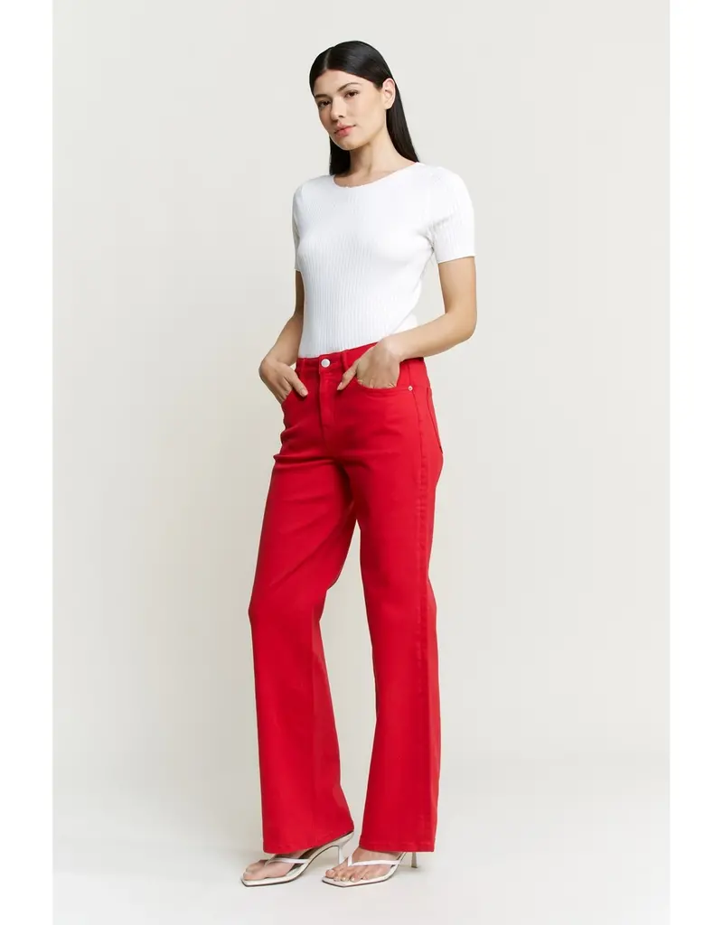 High Rise Straight Leg with Loose Fit