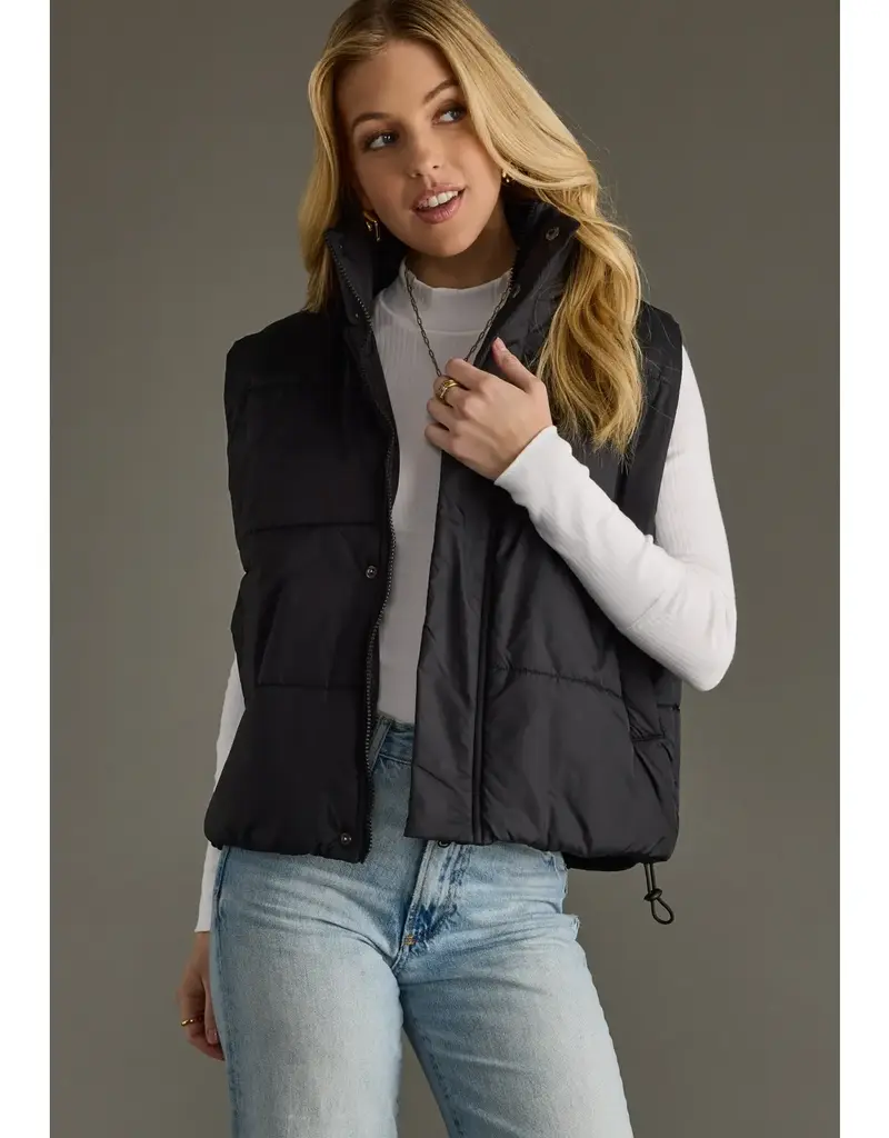 Classic Puffer Vest