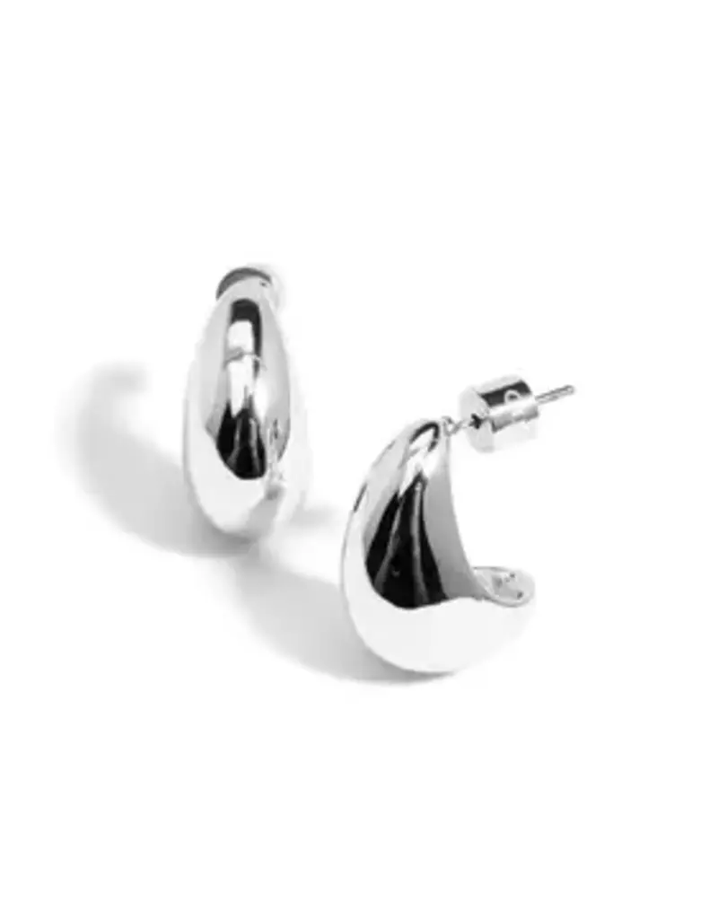 RE2641 Crescent Shaped Stud Earring - Silver
