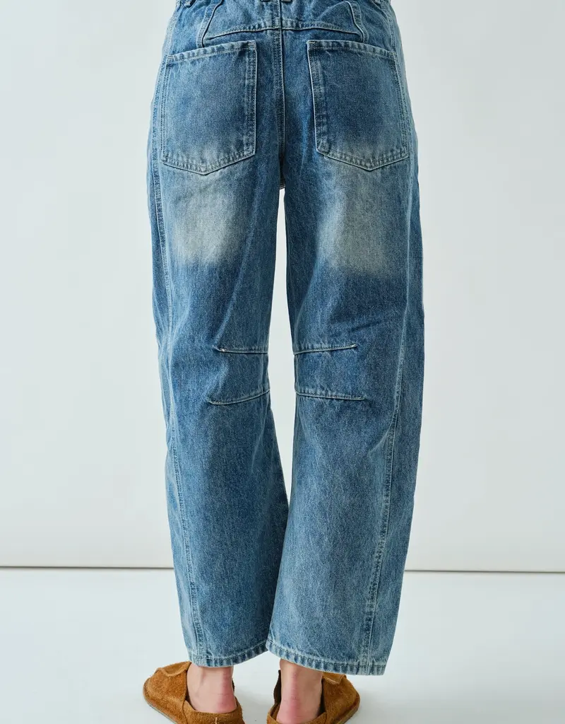 Embroidered Detail Cotton Barrel Jeans