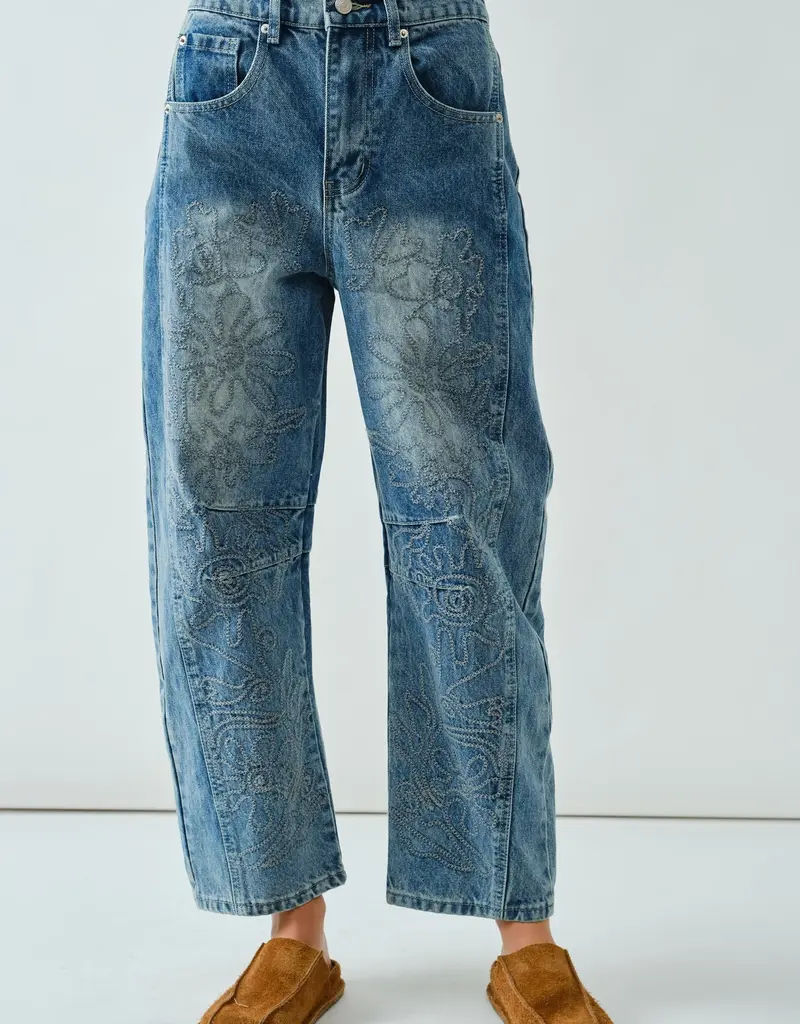 Embroidered Detail Cotton Barrel Jeans