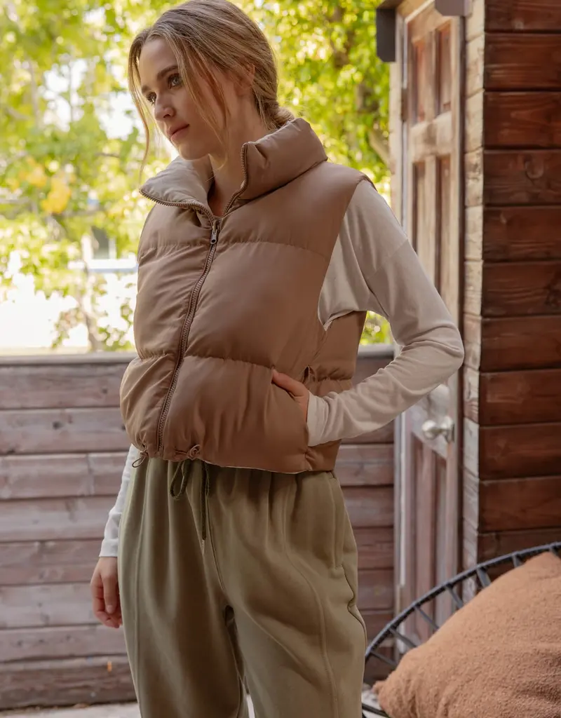 Reversible Zip Up Cropped Puffer Vest