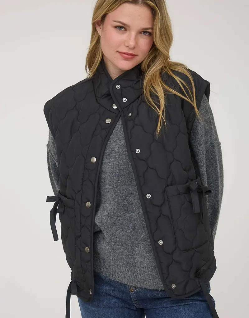 Tie Detail Snap Button Down Quilted Puffer Vest