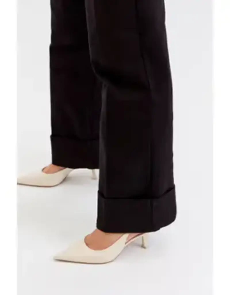 HR Wide Leg with Self High Cuffed Hem Jean