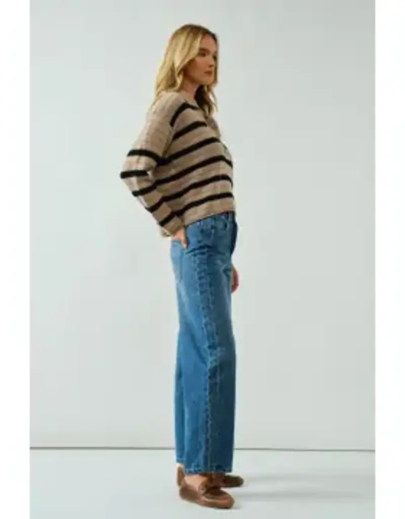 Lace Up Relexed Fit Stripe Sweater