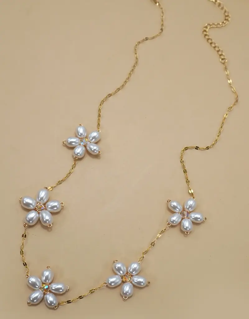 18K Stainless Steel Tarnish Pearl Flower Necklace