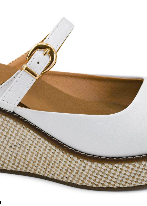 Corkys Treat Yourself Sandal