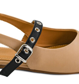 Corkys Hey Girl Poker Face