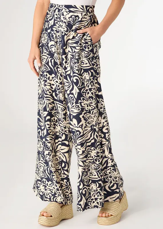Dinara Flowy Pant with Cinched Waist