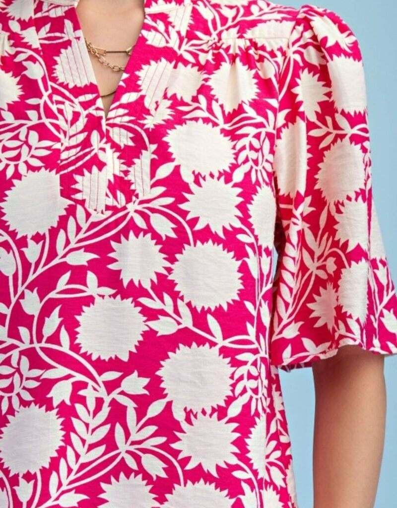 Val V-neck Trapunto Stitched Top