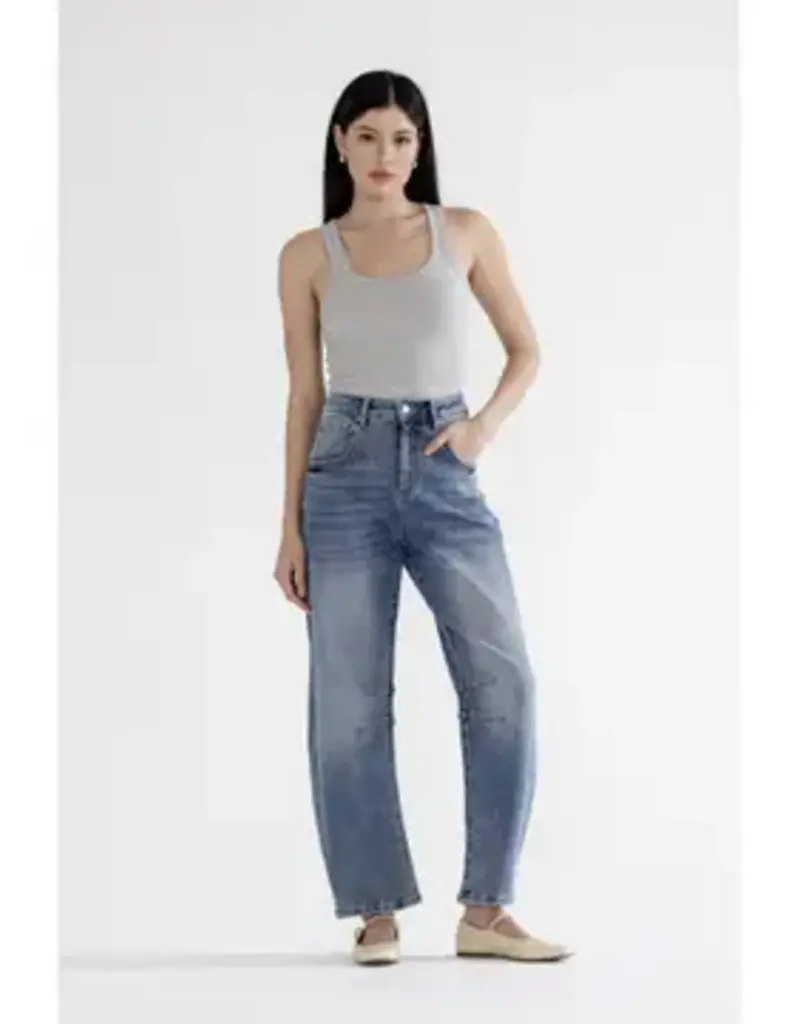 Super High Ankle Barrel-Leg Jean