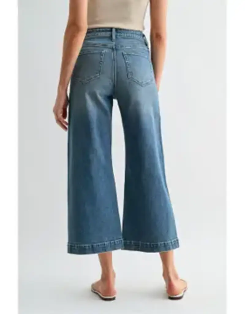 High-Rise Wide Leg Crop Trouser Hem