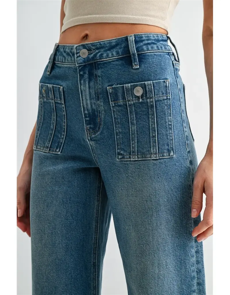 High-Rise Wide Leg Crop Trouser Hem