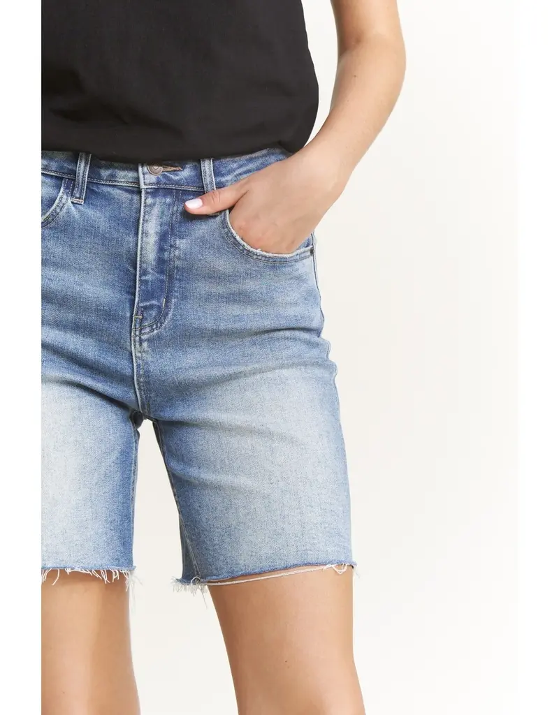 Super High Vintage Raw Hem 7" Short