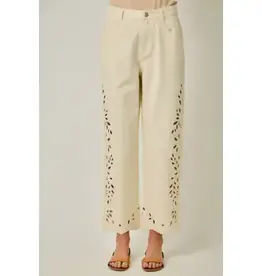Eyelet Embroidered Detail Straight Leg Jeans
