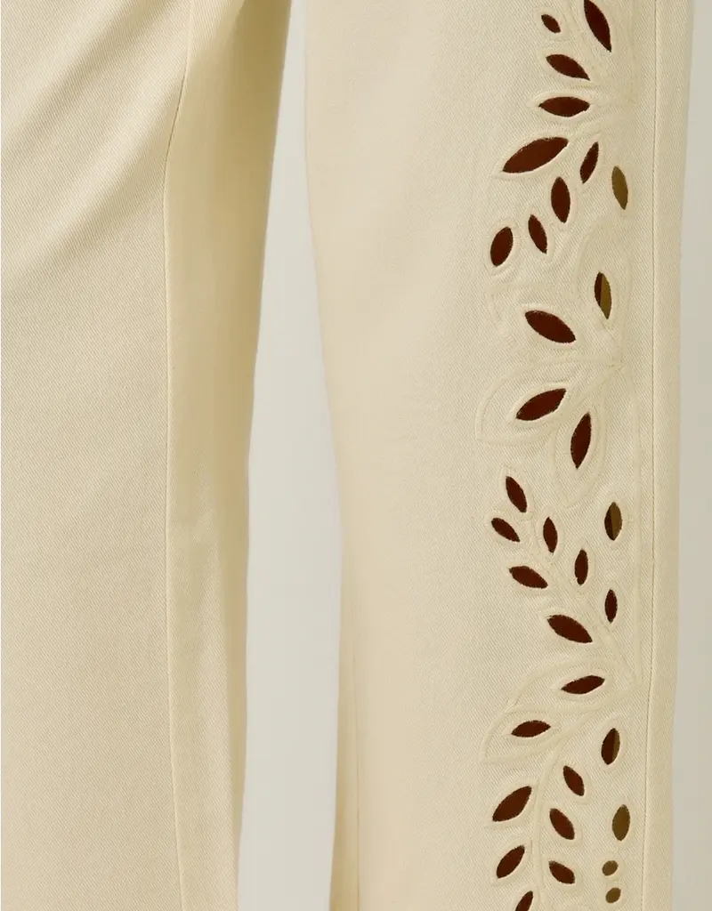 Eyelet Embroidered Detail Straight Leg Jeans