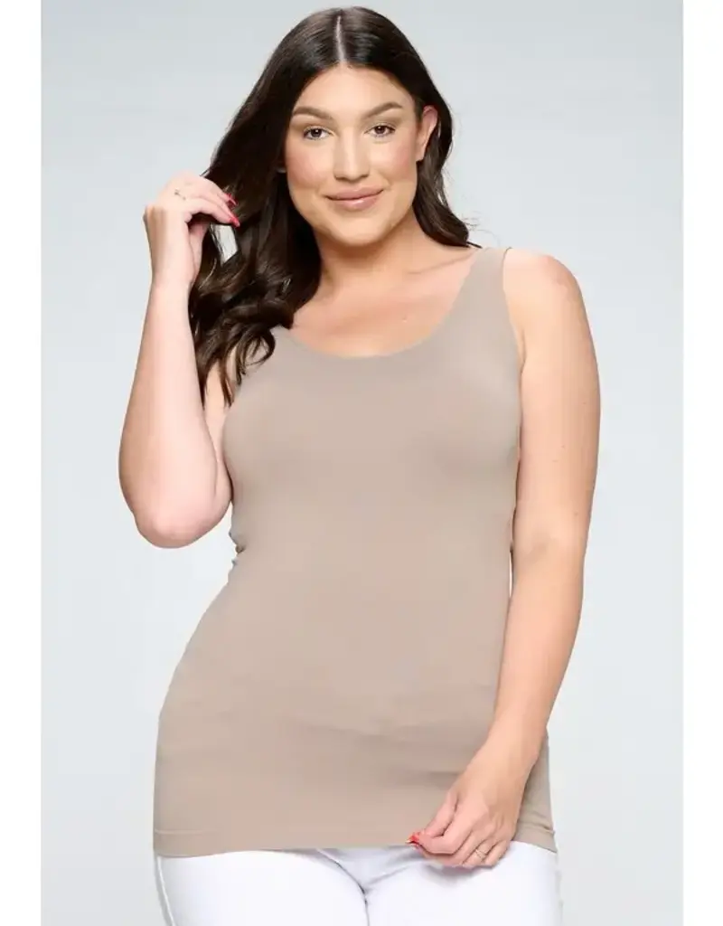 Reversible V or U Neckline Seamless Tank Curvy