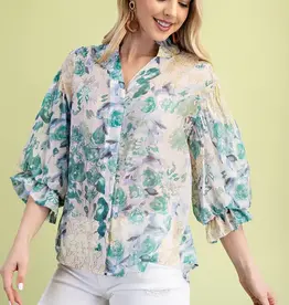 Bloom Floral Top with 3/4 Length Gathered Balloon Sleeves (CURVY)