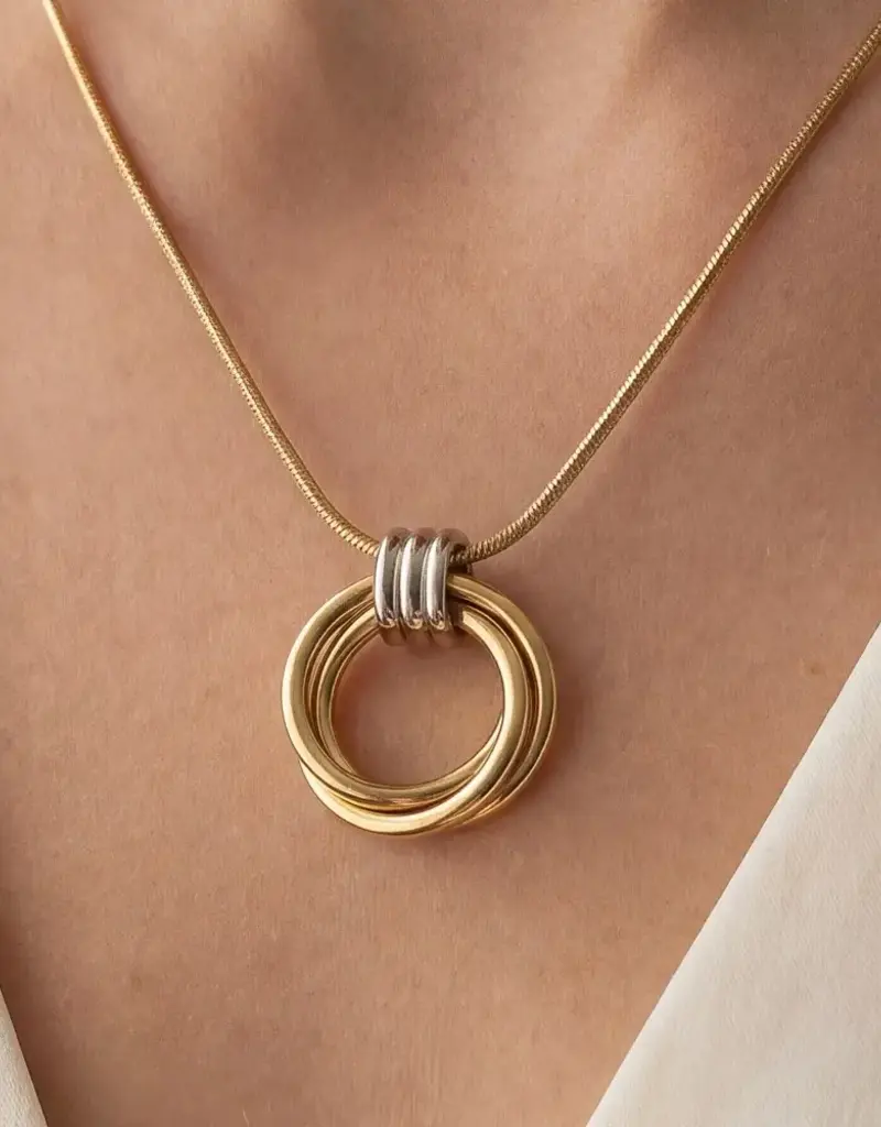 Multi Ring Charms Rope Chain Necklace - Gold/Sliver