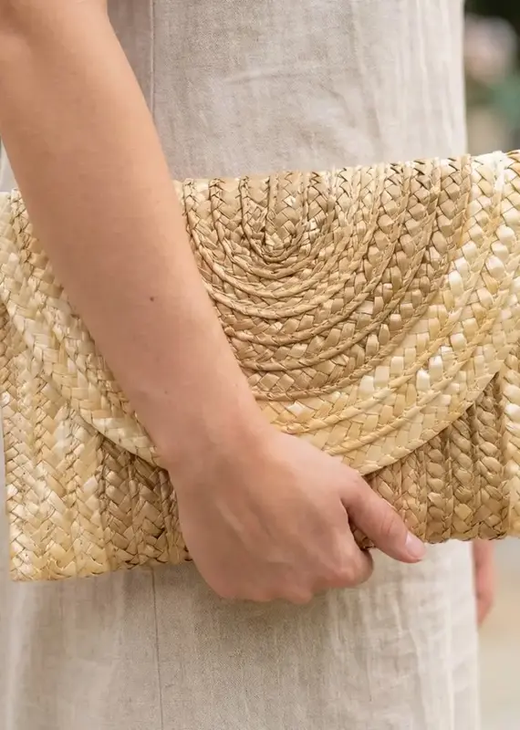 Three Tone Straw Clutch Bag - Beige