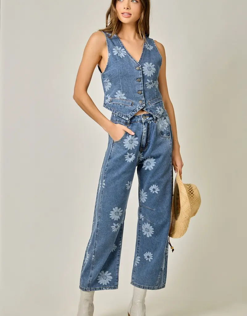 Daisy Printed Barrel Jeans