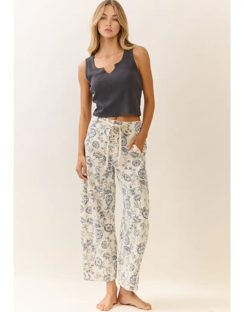 Camila Floral Printed Cropped Straight-Leg Pant