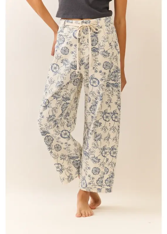 Camila Floral Printed Cropped Straight-Leg Pant
