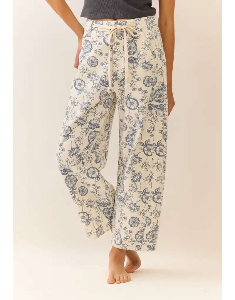 Camila Floral Printed Cropped Straight-Leg Pant