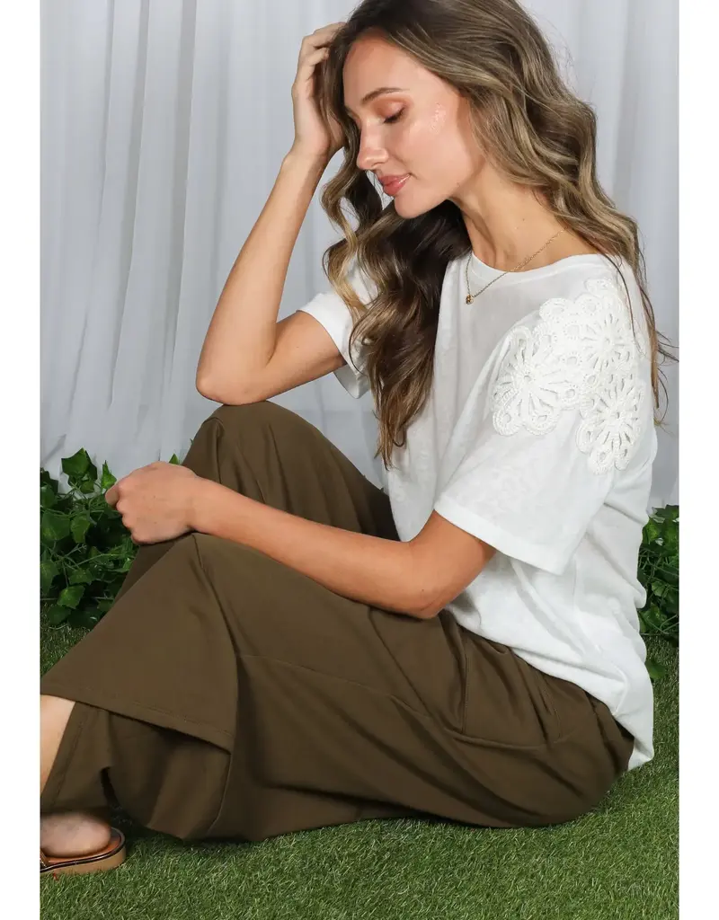 Amy Loral Applique Detail Top