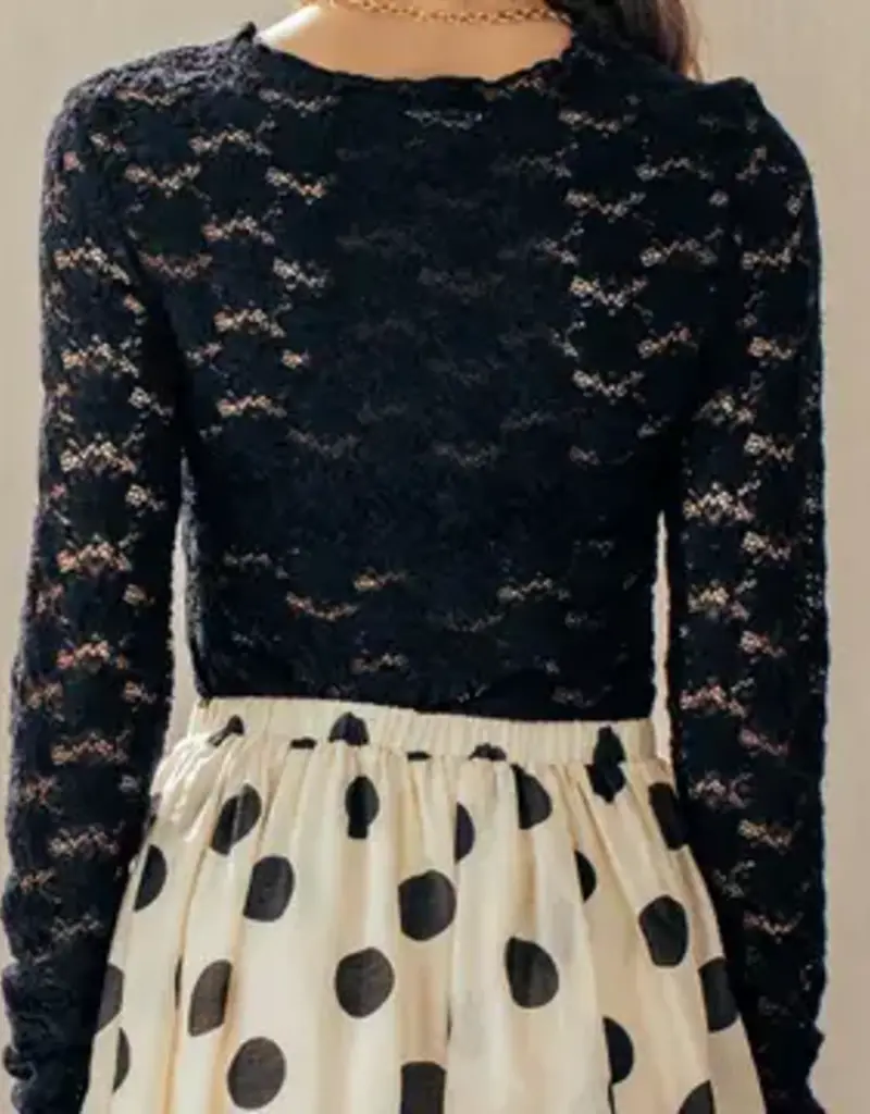 Romantic Floral Stretch Lace Layering Top