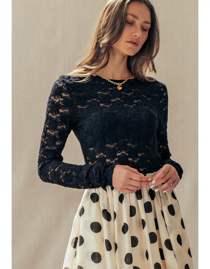 Romantic Floral Stretch Lace Layering Top