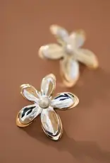 18K Gold Plated Pearl Flower Studs - Gold/Silver
