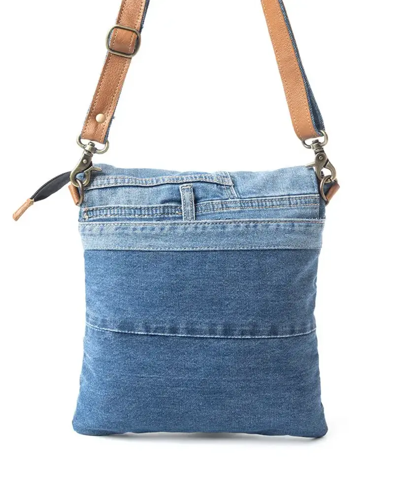 Jaycee's Day Crossbody Bag